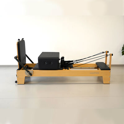 Qualidade Máquina de reformulação de pilates de madeira portátil multifunção para estúdio de pilates doméstico comercial Fábrica