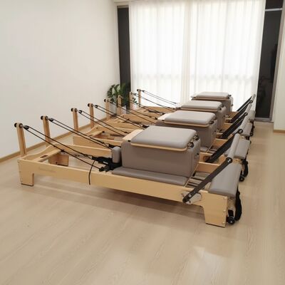 Chất lượng Thương mại Pilates cải cách chất lượng cao Maple gỗ điều chỉnh giường Thiết bị thể dục chuyên nghiệp cho gia đình / phòng tập thể dục nhà máy