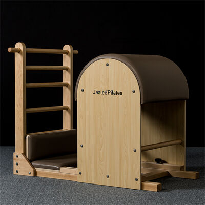 คุณภาพ Maple Wood Pilates Ladder Barrel Yoga เครื่องมือฝึกโยกสําหรับสตูดิโอไพเลตส์ โรงงาน