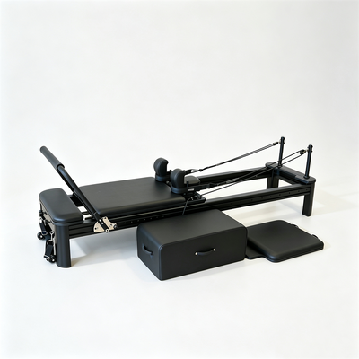 Qualité Reformer Pilates à piste complète en aluminium noir mat, avec accessoires complets, lit de base de Studio professionnel Usine