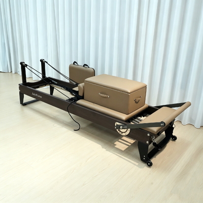 Qualidade Grau comercial com torre, tabuleiro de salto e caixa de Pilates para treinamento em grupo e privado, reforçador de Pilates de madeira compensada Fábrica